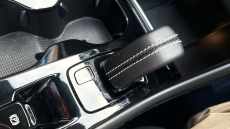 Volvo Xc40 1.5 T5 Recharge PHEV R DESIGN Pro 5dr Auto Estate